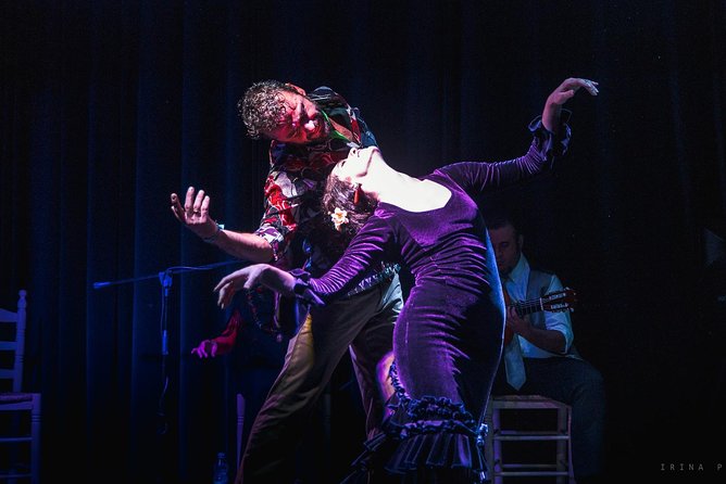 Tablao Flamenco Orillas de Triana Ticket - The Triana location and how to find the room