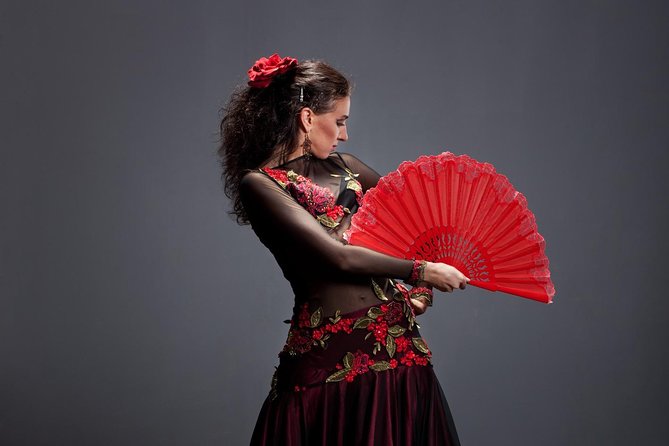 Tapas and Flamenco Show Small Group Tour in Barcelona - Meeting near the Palau de la Música at 6:45 pm