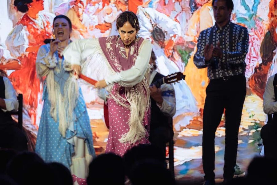 Teatro Flamenco Barcelona: Authentic Live Flamenco Show - Key points at a glance