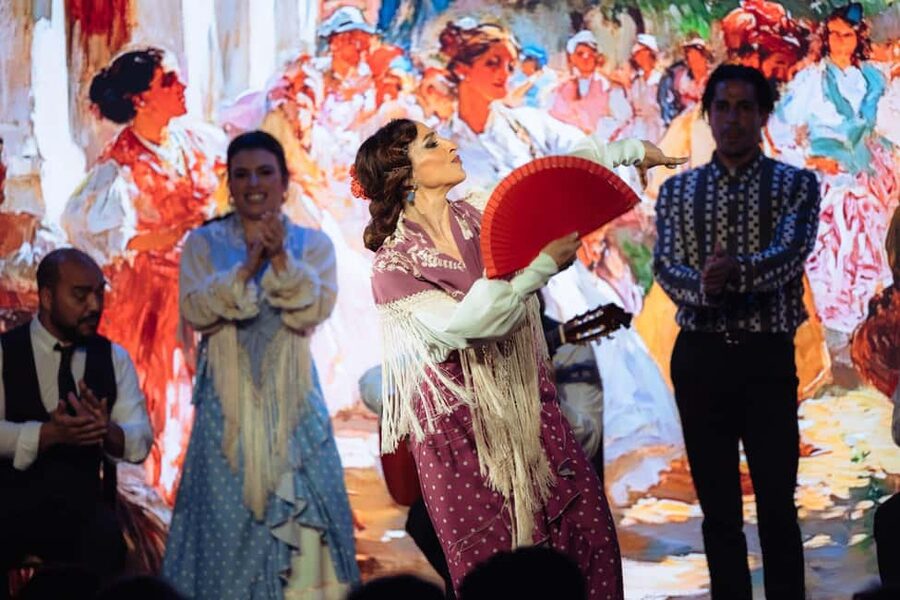 Teatro Flamenco Barcelona: Authentic Live Flamenco Show - What happens during the one-hour show