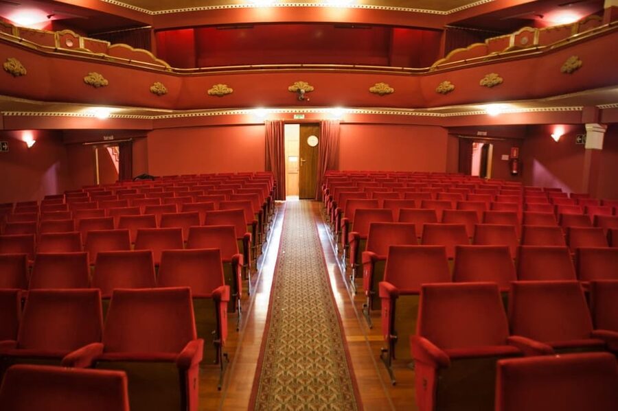 Valencia: Flamenco Show TEATRE TABLAO FLAMENCO in Teatro Talia - Should you book Teatre Talia’s flamenco show?